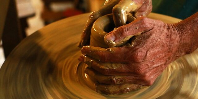 pottery, hands, spinning, workshop, handmade, ceramics, clay, clay pot, handicraft, pottery, pottery, pottery, pottery, pottery, workshop, clay, clay, clay pot